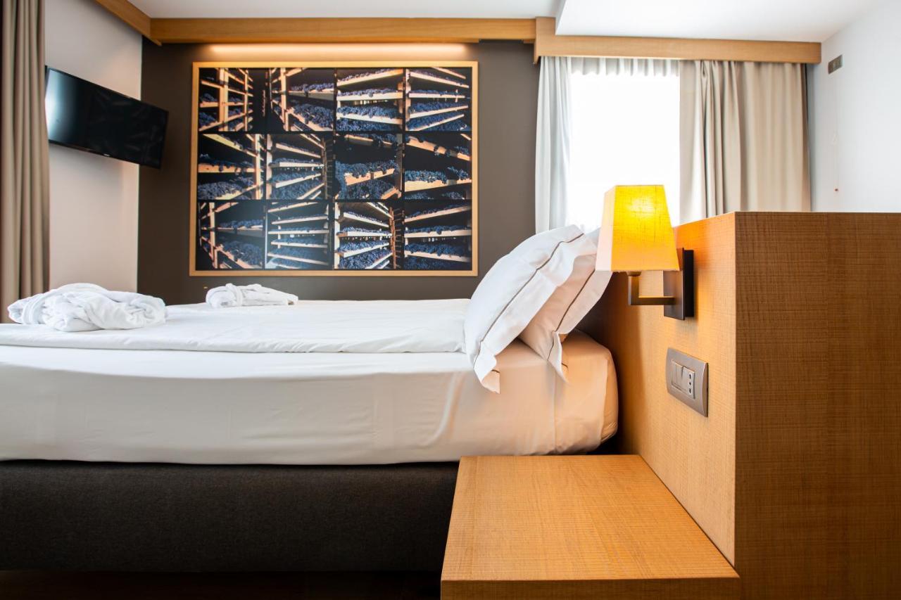 Hotel Wine Retici Balzi 4*