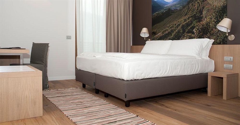 Hotel Wine Retici Balzi 4*